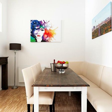 Sc 02 By Rockchair Apartments L Superhost Status L 4 Bedrooms Boxspringbeds 2 Bathrooms Balcony Elevator - Cozy Family & Business Flair Welcomes You! เบอร์ลิน ภายนอก รูปภาพ